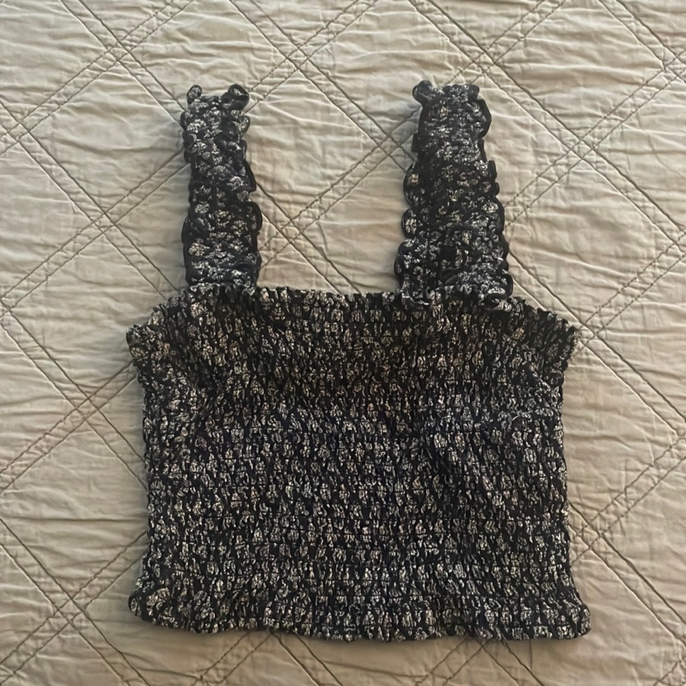 Hollister Blue floral crop tank